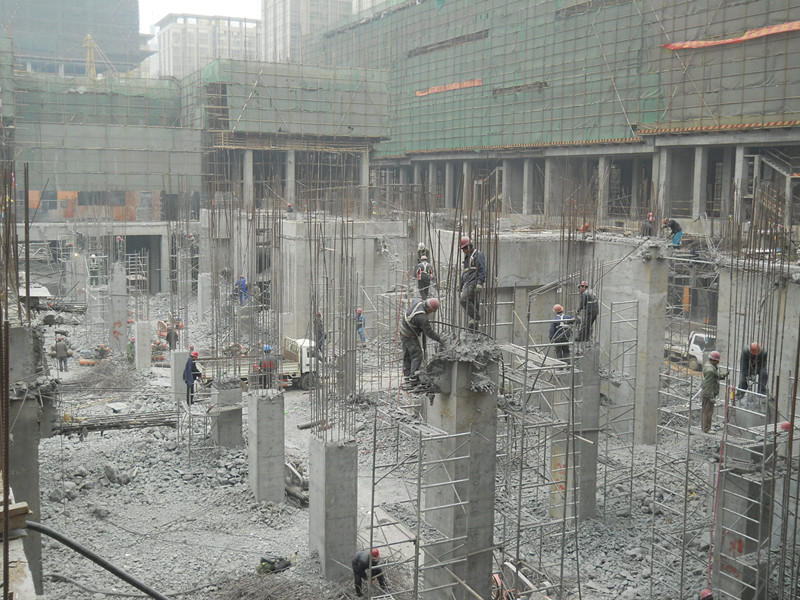 機(jī)械拆除及靜力破碎 (1)_副本.jpg